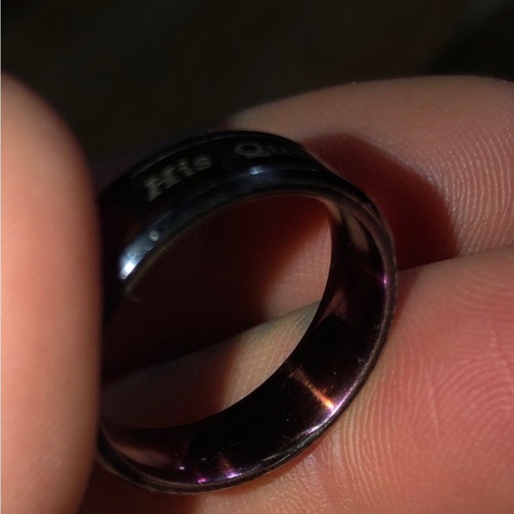"His Queen" Ring - Picture 5 of 5
